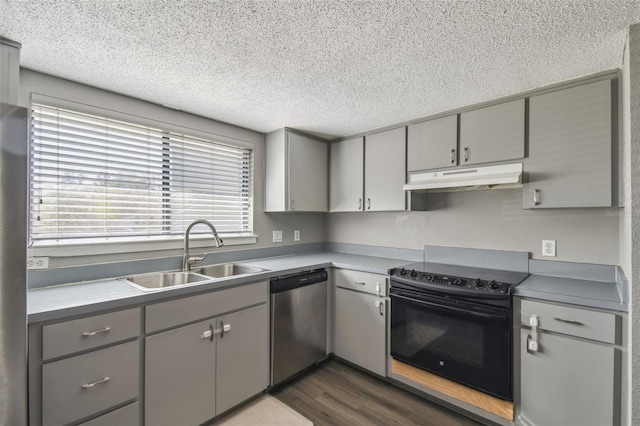 kitchen featuring dishwasher, dark hardwood / wood-style flooring, sink, gray cabinets, and electric range