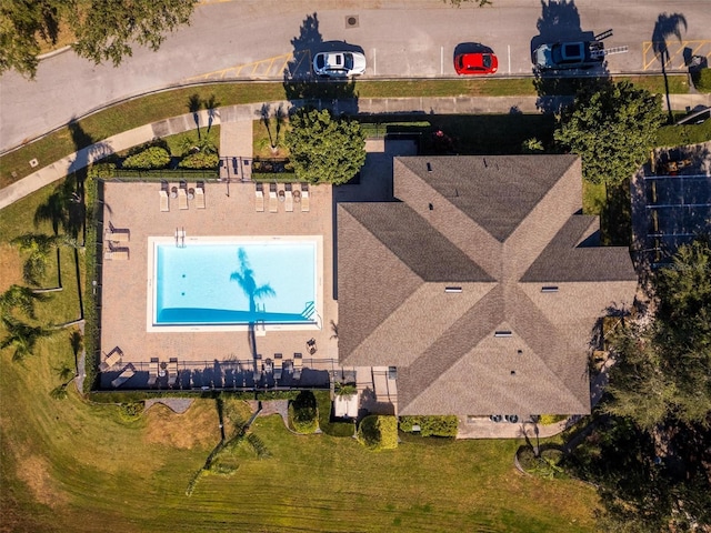 13228 Daniels Landing Cir, Winter Garden, FL 34787 - view of subject property with a pool area