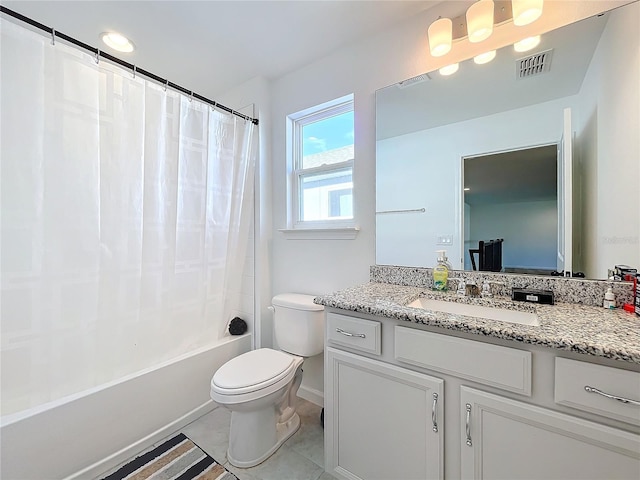 4408 Renly Ln, Clermont, FL 34711 - bathroom featuring vanity, shower / bath combination with curtain, and tile patterned flooring
