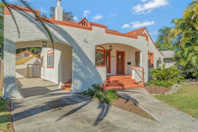 view of front of property