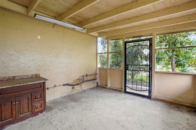 view of unfurnished sunroom