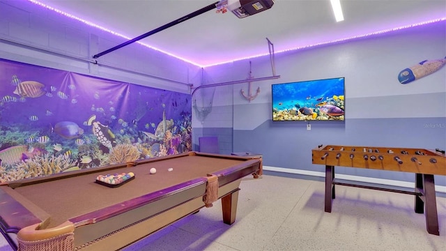 playroom with pool table