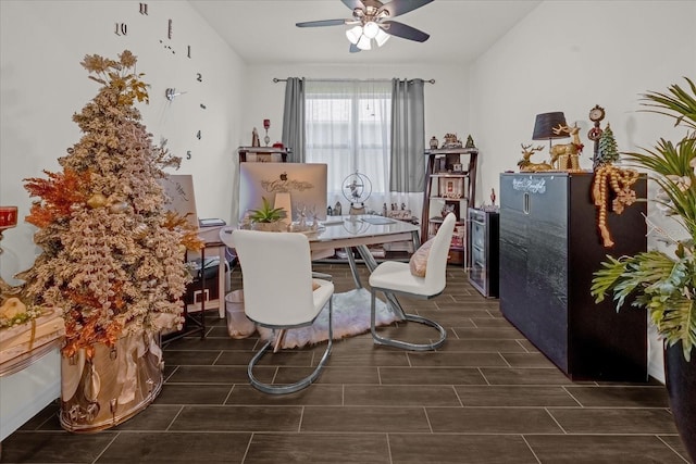 dining area with ceiling fan