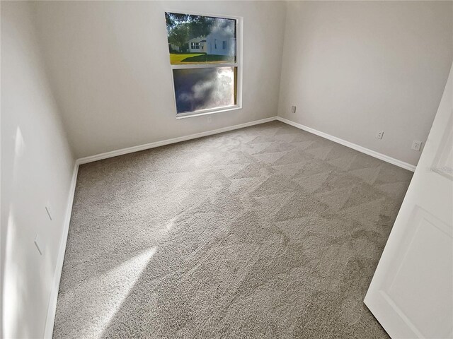 6844 Northlake Dr, Zephyrhills, FL 33542 - photo 23