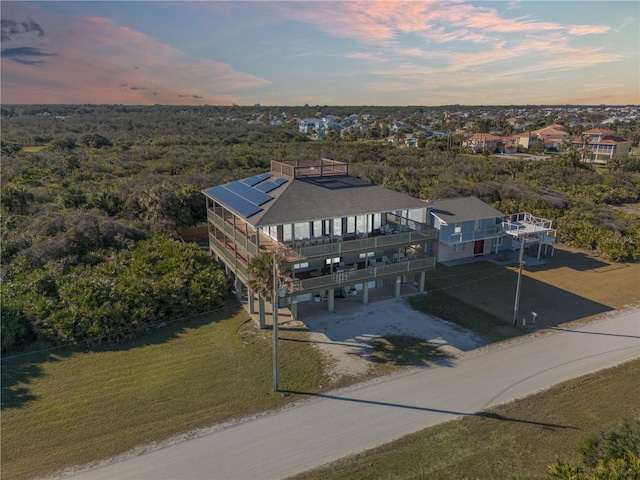 view of aerial view at dusk