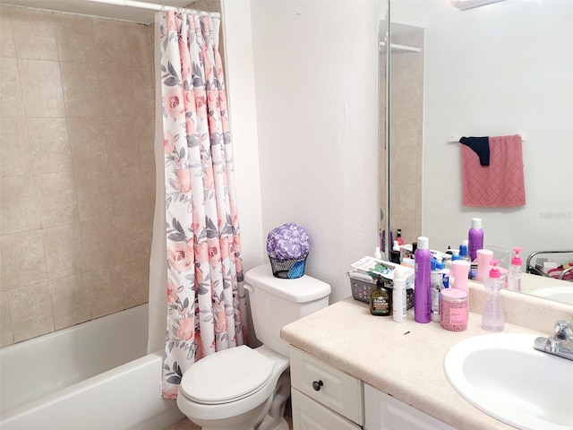 full bathroom with vanity, toilet, and shower / tub combo