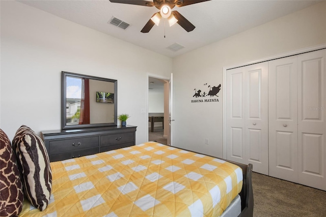 8942 Cabot Cliffs Dr, Davenport, FL 33896 - carpeted bedroom featuring a closet and ceiling fan