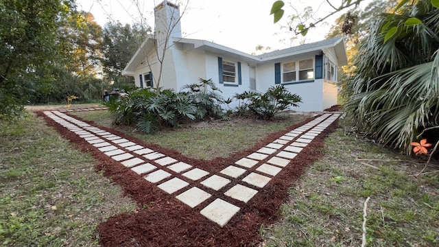 view of home's exterior