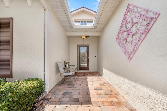 4112 Aberdeen Ln, Lake Wales, FL 33859 - entrance to property with stucco siding