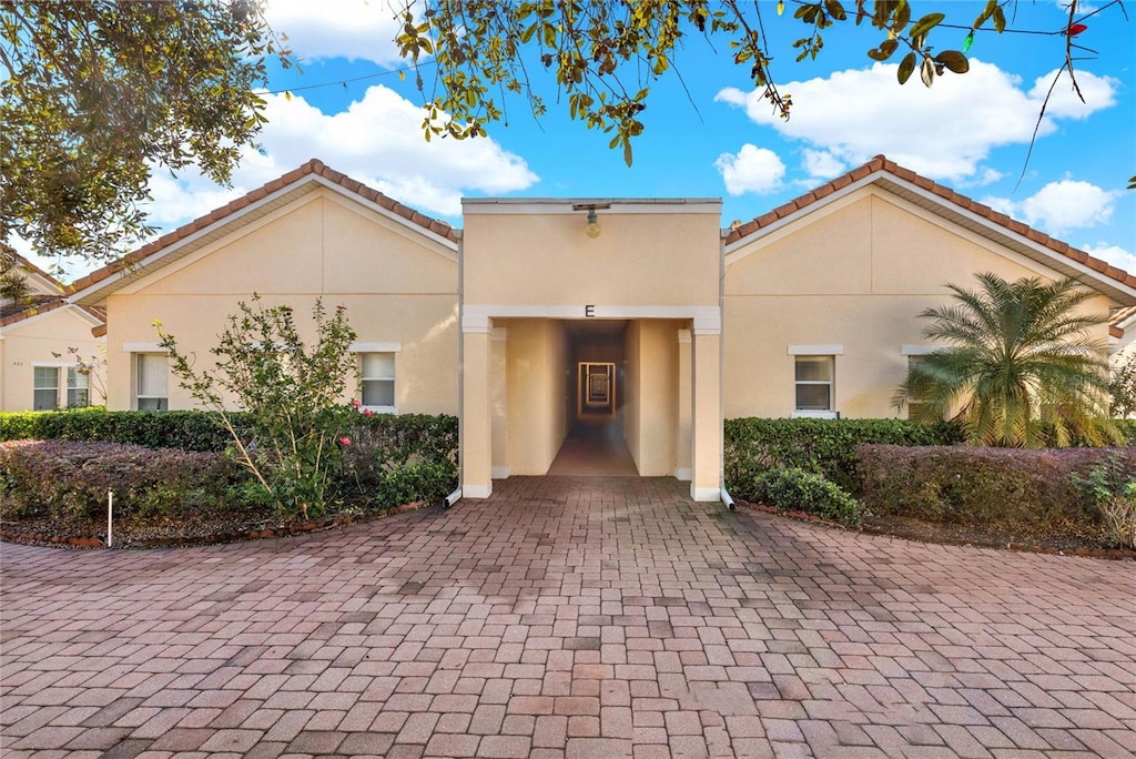 view of front of house