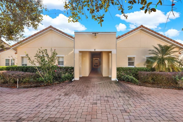 view of front of house