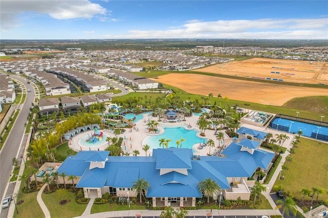 826 Paradise Dr, Davenport, FL 33897 - bird's eye view of a pool