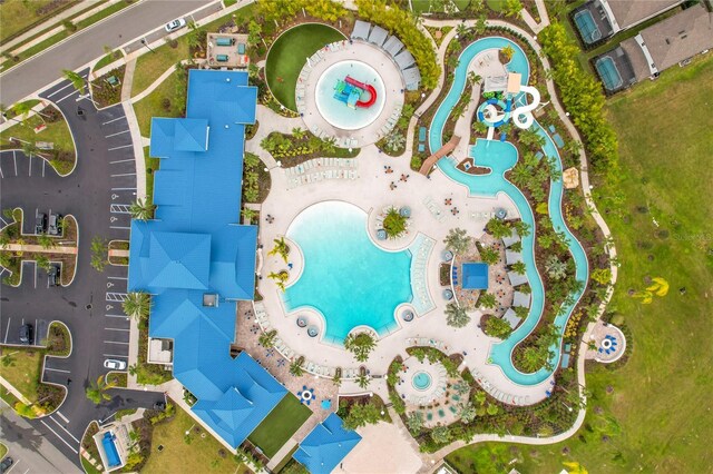 826 Paradise Dr, Davenport, FL 33897 - bird's eye view of a pool