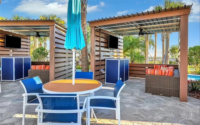 view of patio / terrace featuring outdoor lounge area and ceiling fan