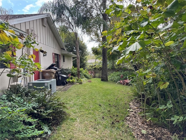 view of yard featuring central AC