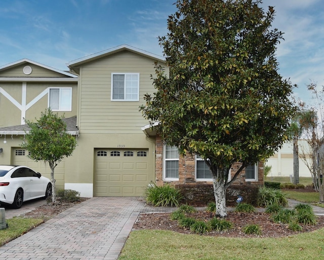 view of front of house with a garage