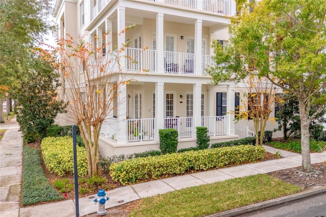 view of front of home with a porch