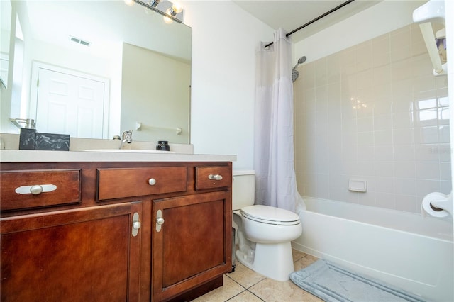 11410 Rapallo Ln, Windermere, FL 34786 - bathroom with tile patterned floors, shower / bath combo with shower curtain, and vanity