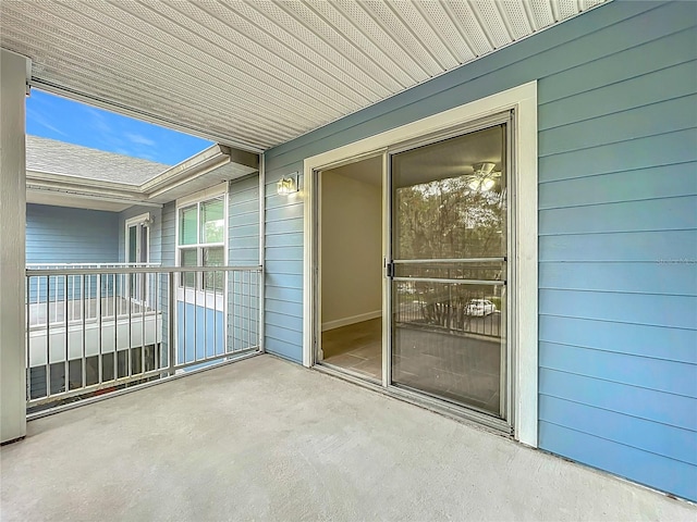 exterior space featuring a balcony