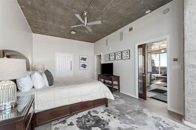 bedroom featuring ceiling fan