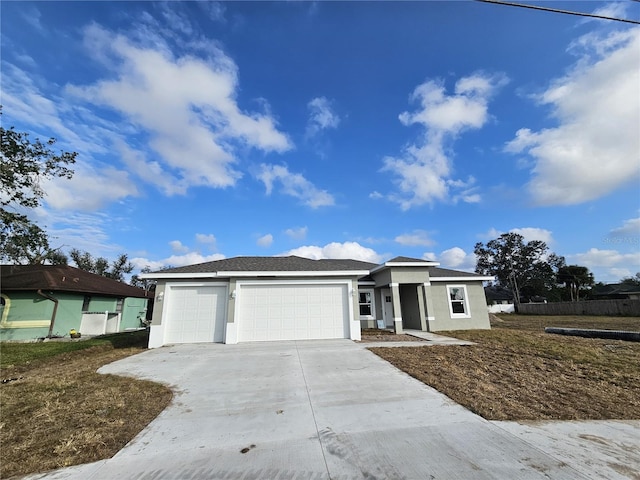 view of front facade featuring a garage