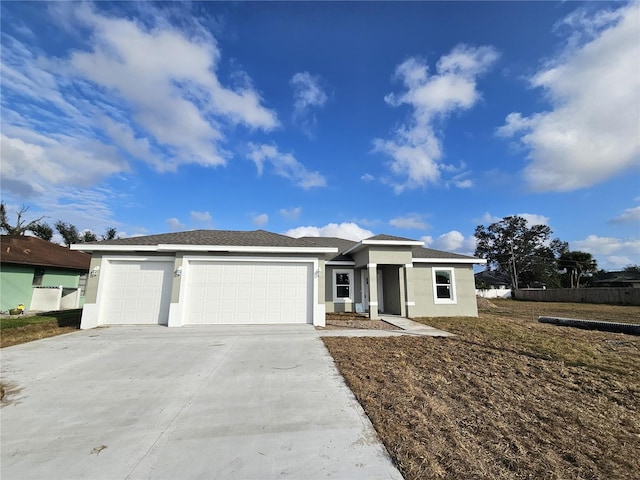 view of front of house featuring a garage