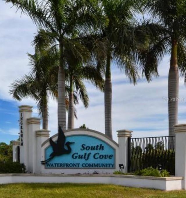 10193 Sunday Dr, Port Charlotte, FL 33981
