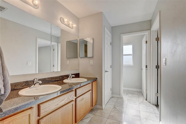 bathroom with vanity