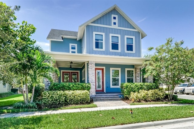 craftsman-style house featuring covered porch