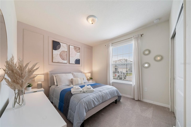 bedroom featuring carpet flooring