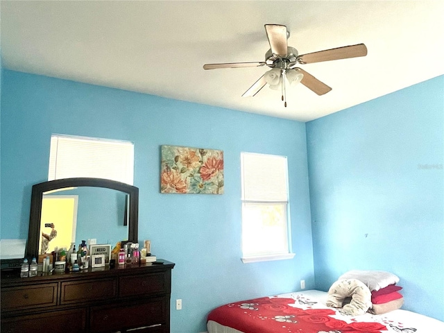 bedroom featuring ceiling fan