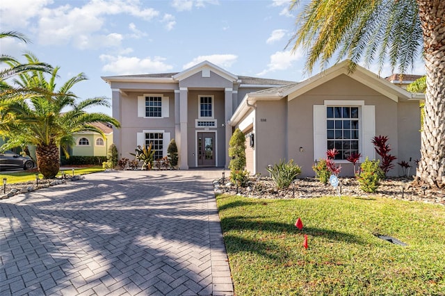 view of front of property with a front yard