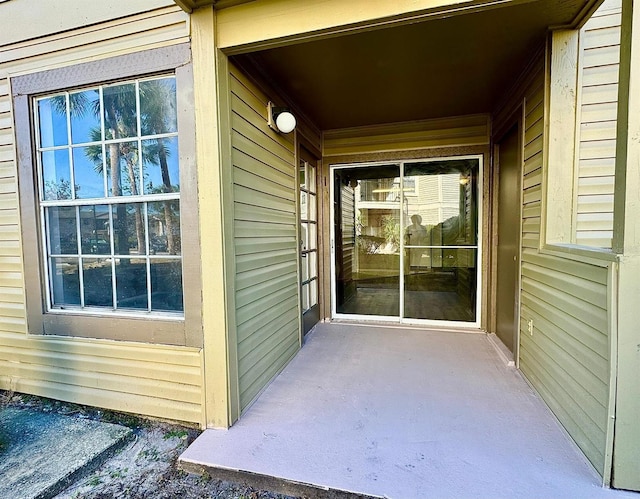 view of property entrance