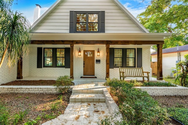 view of front facade featuring covered porch