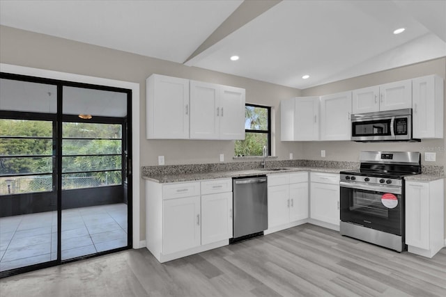 2533 Edgewater Ave, New Smyrna Beach, FL 32168 - photo 23