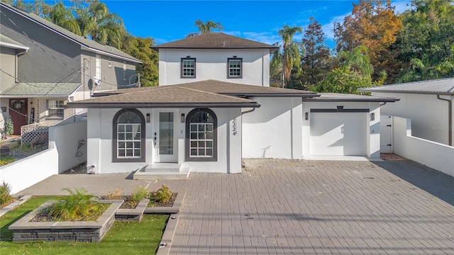 view of front of house with a garage