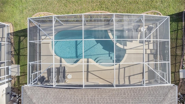 128 Higher Combe Dr, Davenport, FL 33897 - aerial view of a pool area