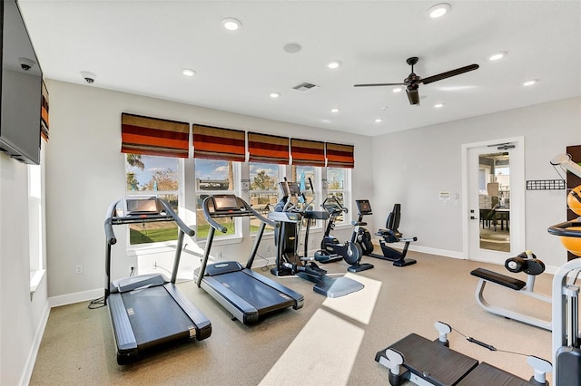 exercise room featuring ceiling fan