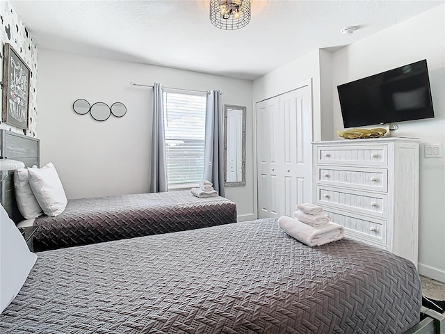 bedroom featuring a closet