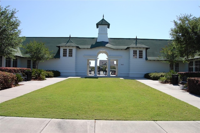 view of building exterior