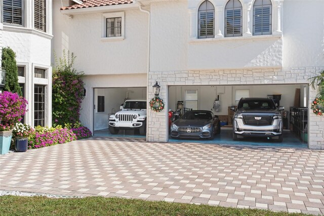 view of front of home with a garage