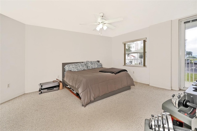 bedroom with ceiling fan