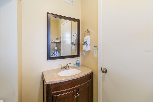 2007 Disney Mgm Studio Ct, Kissimmee, FL 34746 - bathroom featuring vanity