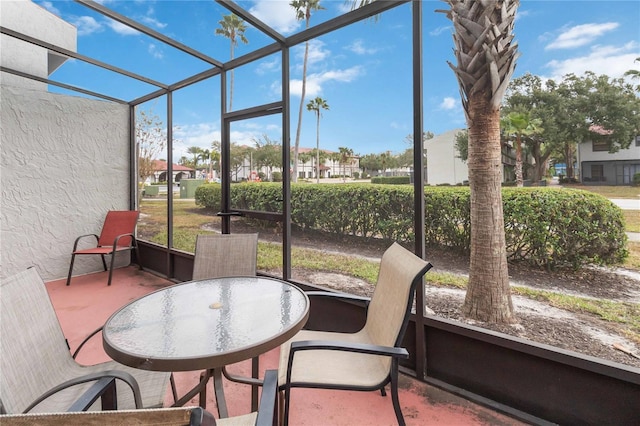 2007 Disney Mgm Studio Ct, Kissimmee, FL 34746 - view of sunroom