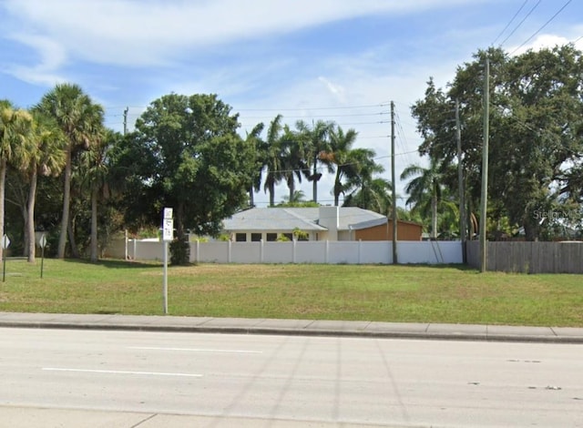 Listing photo 2 for 486 SE Port St Lucie Blvd, Port St Lucie FL 34953