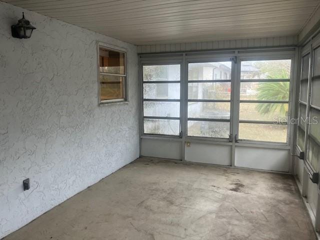 view of unfurnished sunroom