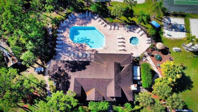 birds eye view of property