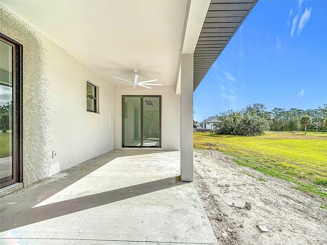 16760 Acapulco Rd, Punta Gorda, FL 33955 - view of patio featuring a ceiling fan