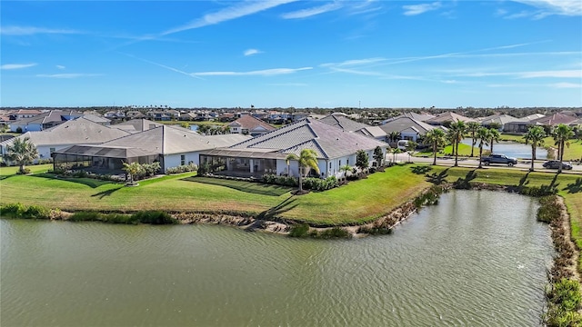 bird's eye view with a water view