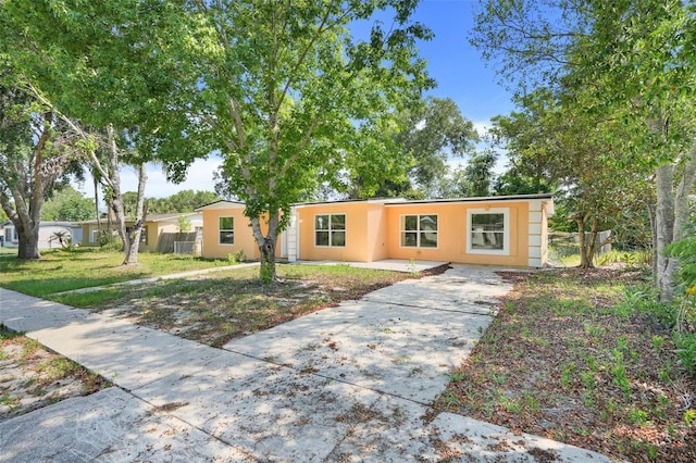 2341 Hadley St, Deltona, FL 32738 - single story home featuring stucco siding and driveway
